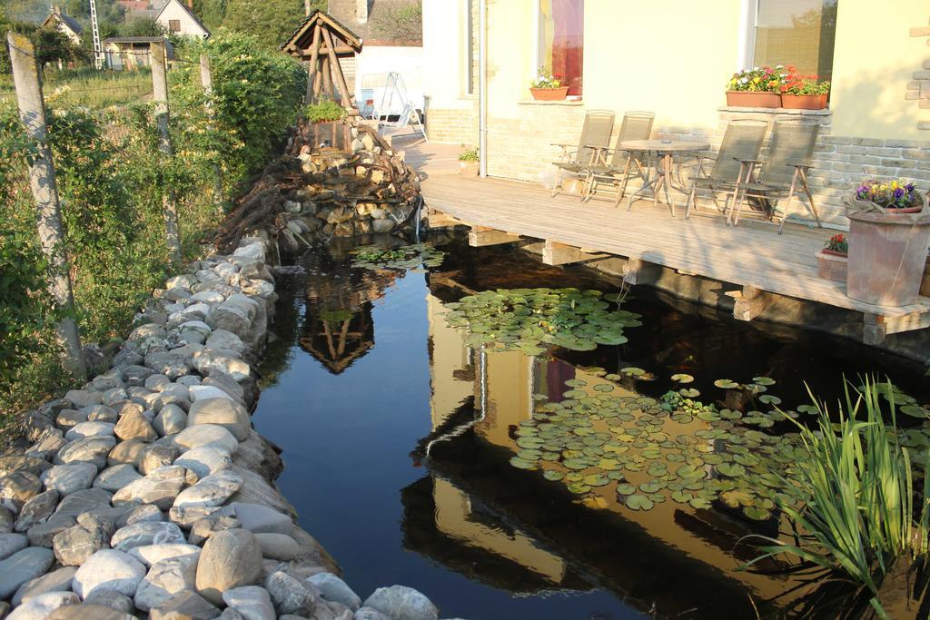 Szép Kert Vendégház Szekszárd Esterno foto